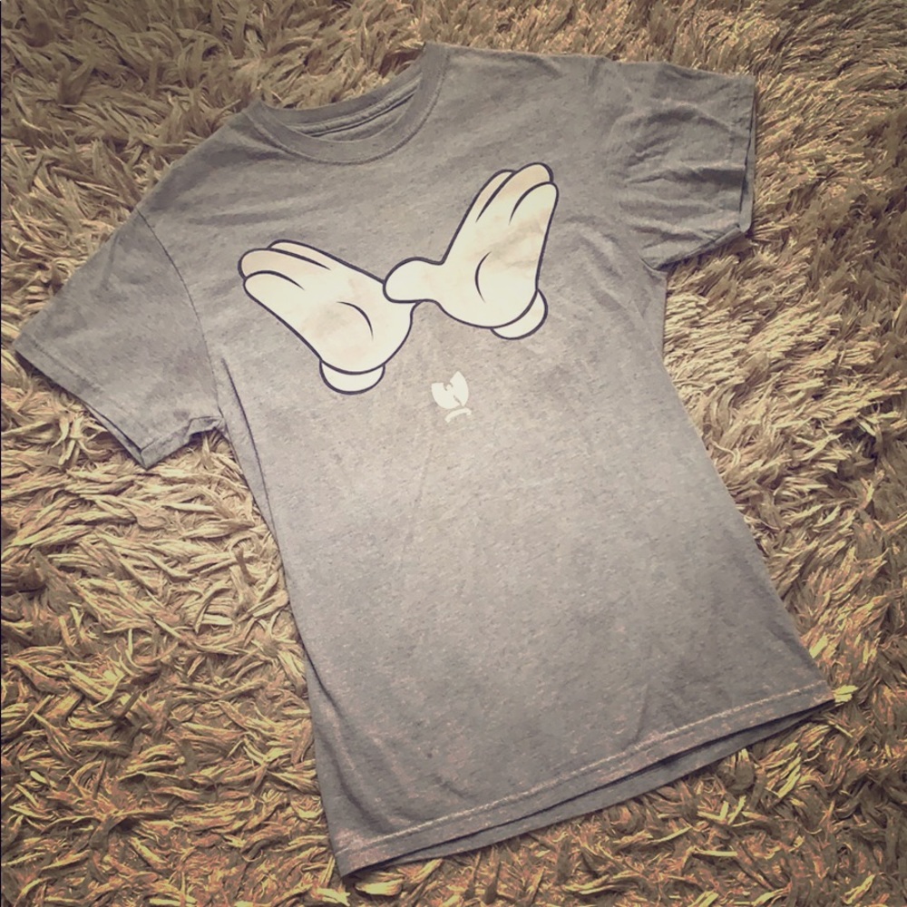 •A  D  D  on ONLY• [wutang] tee//.